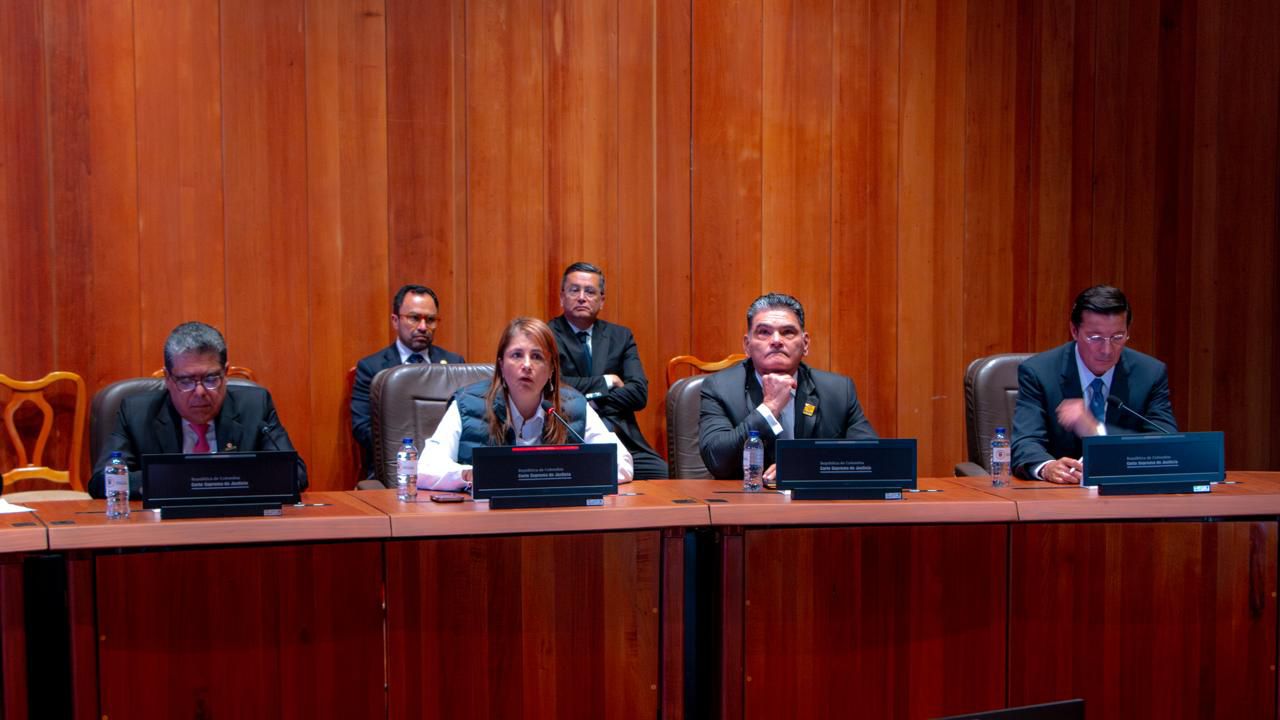 Altas cortes y organismos de control revisan preparativos para elecciones del 8 de marzo 4 HCqDs1dXcAEhFdC
