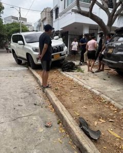 Intolerancia vial en Villa Campestre: conductor arremete contra motociclista tras leve choque 2 680712004 122131413393043125 1560447169041184503 n