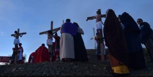 Viernes Santo: fe, tradición y memoria de la pasión de Cristo 1 Copa