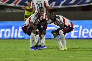 Con Bacca como figura, Junior venció 2-0 a Llaneros y aseguró su clasificación a los cuadrangulares 3 ce2f280d ef4c 4088 b779 9eaa841aedb0