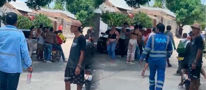 Ataque sicarial deja un muerto y dos heridos en taller de Sabanalarga