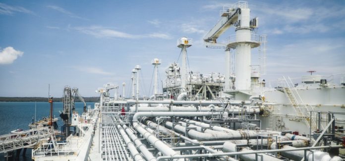 Gobierno propone medidas para asegurar suministro de gas y estabilidad eléctrica durante mantenimiento de SPEC LNG en Cartagena