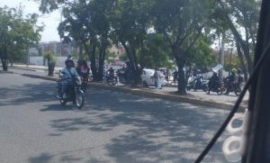 Comunidad de Ciudad Camelot bloquea la avenida Murillo para exigir ayudas tras inundaciones 1 53d3f4c6 ca23 4b84 b1e2 44f100c70c7b