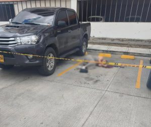 El trágico regreso de ‘la Mona’: de las sombras judiciales a un destino fatal en Villa Campestre 5 Mujer asesinada parqueadero Villa Campestre 1