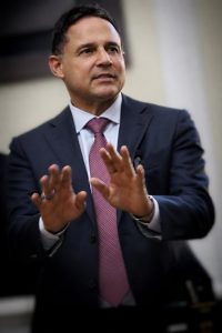Presidente del congreso radica proyecto de ley para entrega domiciliaria y gratuita de medicamentos a poblaciones vulnerables 2 HOZIqFVXcAAUtQ4