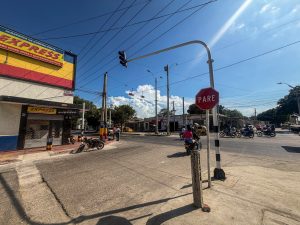 Atención Barranquilla: Así funcionarán los nuevos semáforos y desvíos desde este jueves 6 Instalacion semaforos 2