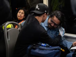 Esposado y de regreso: Beto Coral fue deportado de EE. UU. y lanza dardo al presidente electo De la Espriella 4 fba87557 8695 46a3 8cbb edc03e18fd78 84