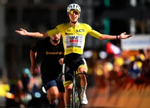 Tadej Pogacar entra al Olimpo del ciclismo: se corona por quinta vez en el Tour de Francia más veloz de todos los tiempos 1 whatsapp image 2026 07 24 at 3 18 40 pm 51216203 20260726111832