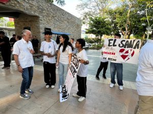 Estudiantes cristianos claman a los atlanticenses para que no declinen en ayudar a los damnificados por el terremoto 4 1971aac4 ca0c 4293 847e 25301a523d74