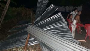 Fuerte vendaval causa daños en viviendas y deja sin energía a comunidad de Los Cocos 4 770719792 27486483974381073 3226642331670832758 n