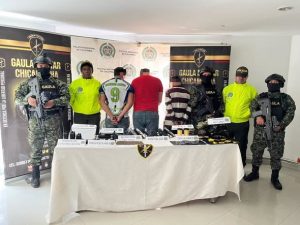 Capturan a cuatro presuntos integrantes de las Autodefensas Conquistadoras de la Sierra en operación militar 3 778985960 990160354045995 4390649861433812436 n