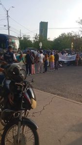 Plantón provoca cierre de la calle 30 a la altura del puente del INEM 7 795133343 1825221218917966 5743931862218760991 n