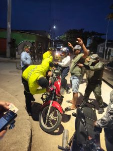 Policía llevó las Caravanas por la Seguridad al municipio de Calamar, Bolívar 6 dda4a0b4 42fe 4bb4 9dca 07cfac36661e